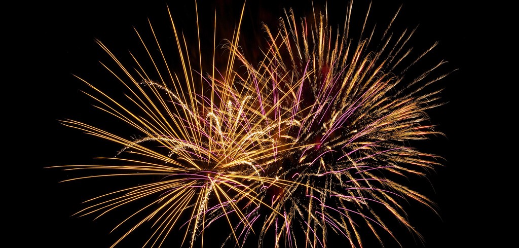 Clinton Twp Fireworks_2012-07-11_22-15-24_DSC_5064_©MikeBoening_2012